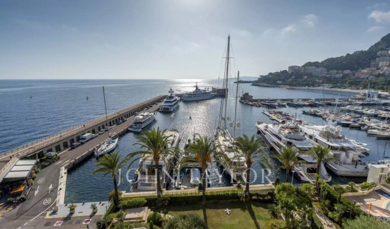FOR SALE – PALAZZO LEONARDO, FONTVIEILLE
Price on ..