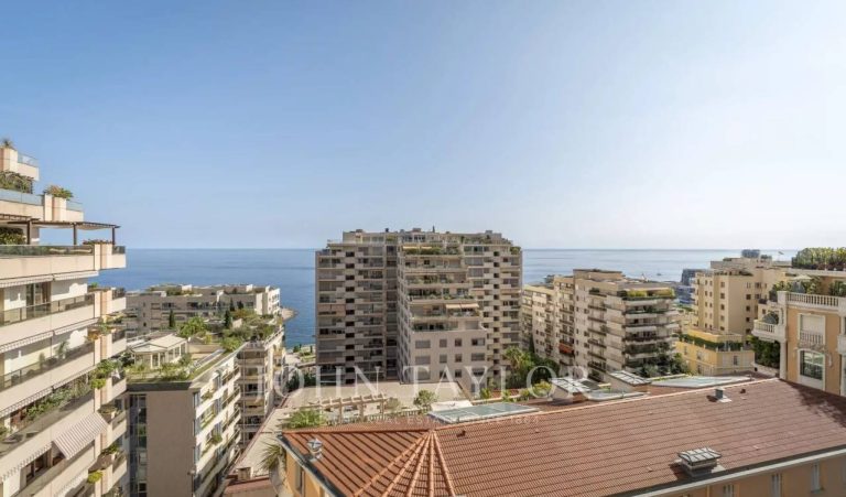 FOR SALE – LA ROUSSE / SAINT-ROMAN – PANORAMIC SEA..
