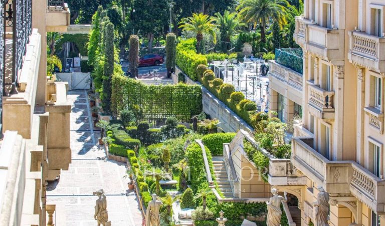 Apartment for sale in Monaco, Carré d’Or, 2 rooms