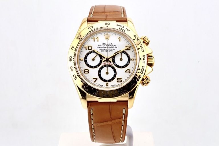 Rolex Daytona – 18k Yellow Gold – Zenith Movement
..
