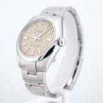watch_174898838637193