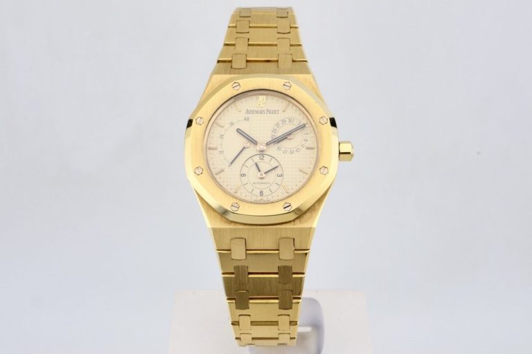 Audemars Piguet Royal Oak Dual Time – 18k Yellow G..