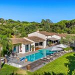 SOLE AGENT – Stylish Villa in Saint-Tropez – Peaceful, Stylish & Exceptionally Well-Located – Featured