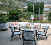 FOR SALE – LUXURIOUS 5-ROOM APARTMENT WITH LARGE T..