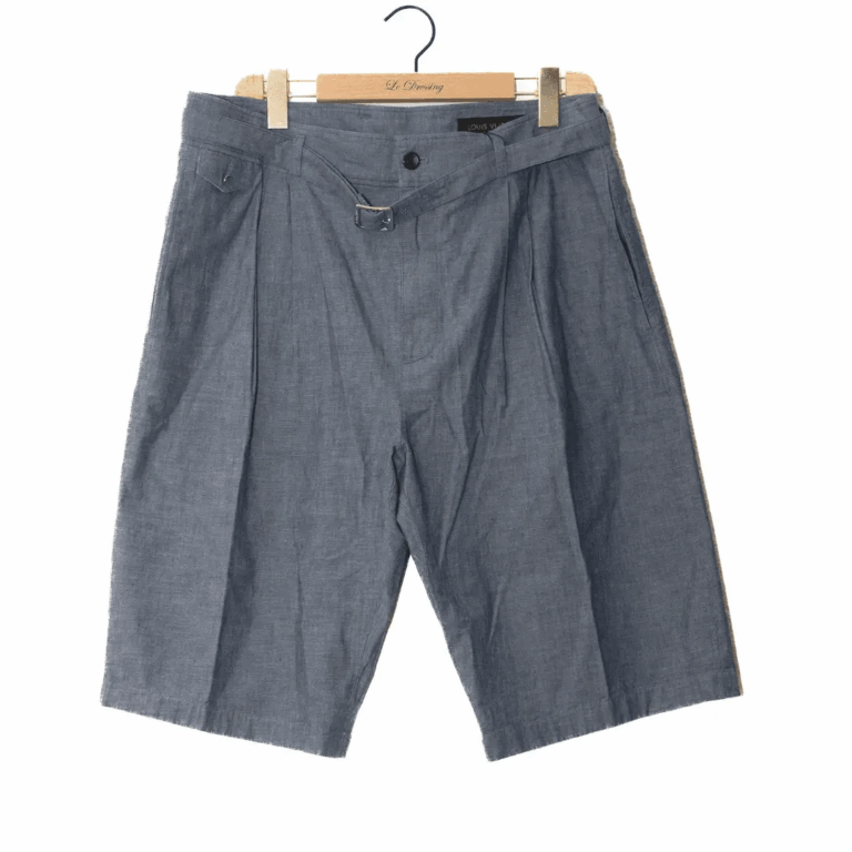 Denim Cotton Shorts

Price: €250
Reference: 111943..