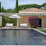 Stunning property ideally set in a private domain with views over the sea and the vineyards – Gallery 8