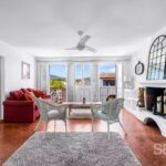 Prime Location: Sea View Apartment in Port Grimaud Centre – Gallery 3