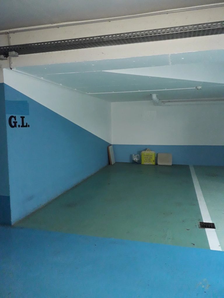 FOR SALE – FONTVIEILLE – PARKING SPACE IN RESIDENT..