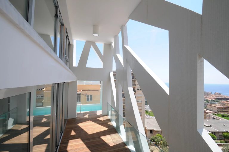 EXCLUSIVE – DUPLEX WITH POOL IN “LE SIMONA”
Locati..