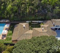 Provencal property in the heart of two hectares of preserved garrigue close to Pampelonne beaches