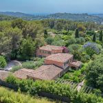 An exceptional estate set in a landscaped park with sea views – Gallery 2