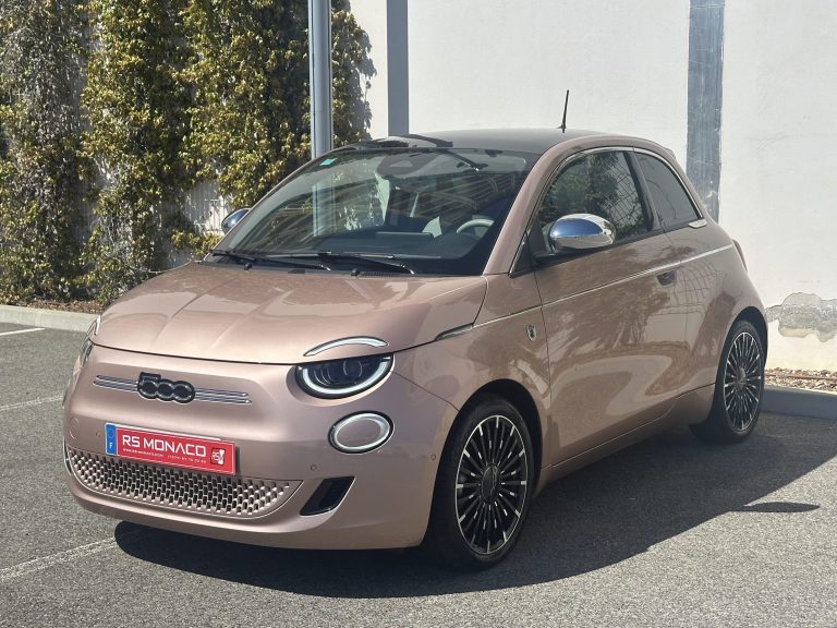 FIAT 500 III 42KWH LA PRIMA 3+1
Price: €19,990
Fir..