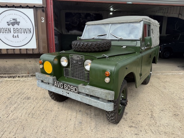 For sale: Land Rover® Series 2a Ragtop in Drab Oli..