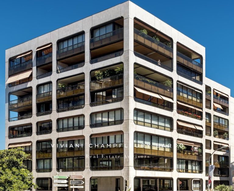 Le Montaigne Studio – Mixed Use in Carré d’Or
€1,6..