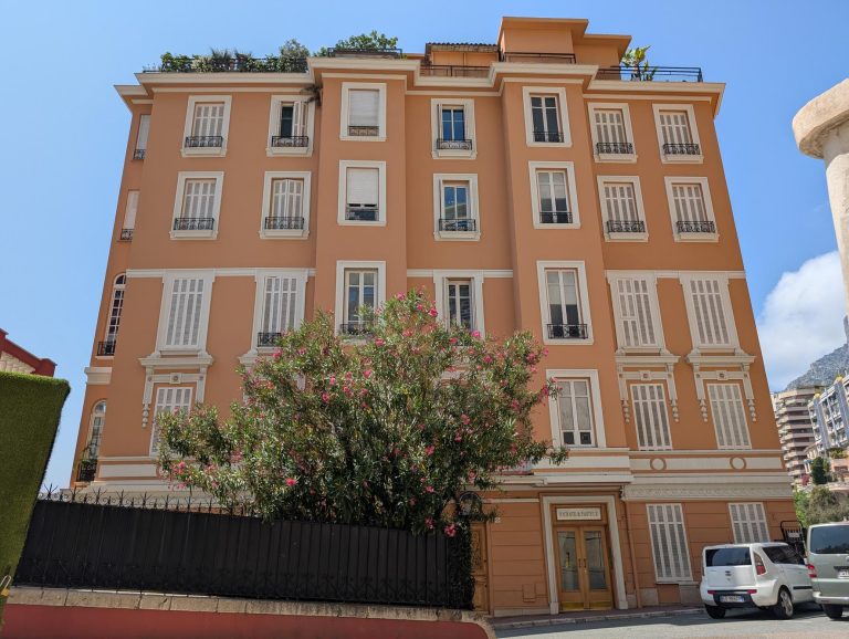FOR SALE – ELEGANT 3-ROOM APARTMENT | MONTE-CARLO
..