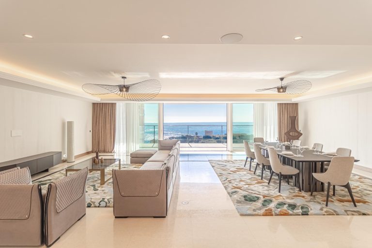 FOR RENT – LUXURY 6-ROOM APARTMENT IN BAY HOUSE
Lo..