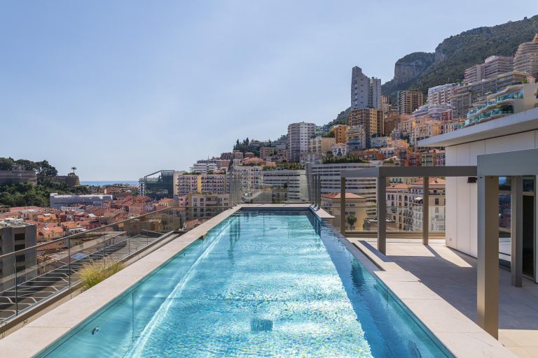 FOR SALE – EXCEPTIONAL PENTHOUSE WITH PRIVATE POOL..