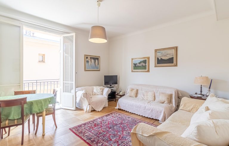 2-ROOM APARTMENT – LA RADIEUSE, BOULEVARD D’ITALIE..