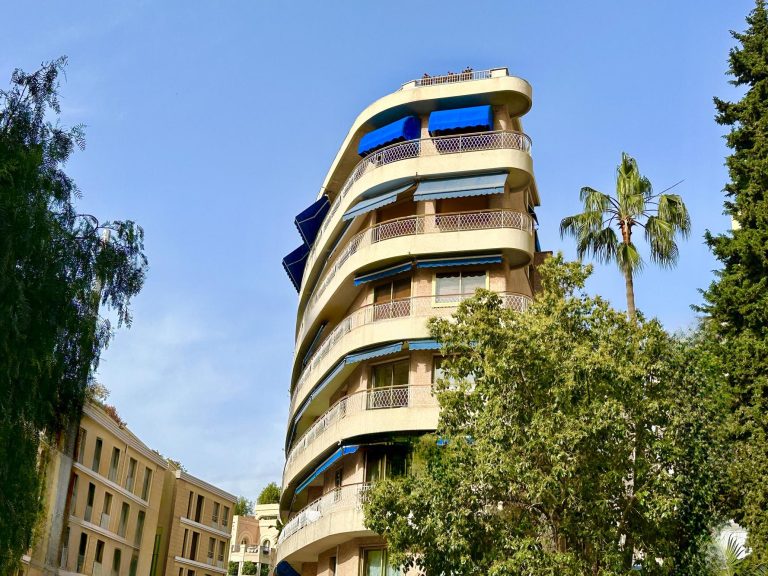 FOR SALE – SPACIOUS 3-BEDROOM APARTMENT | SAINT RO..