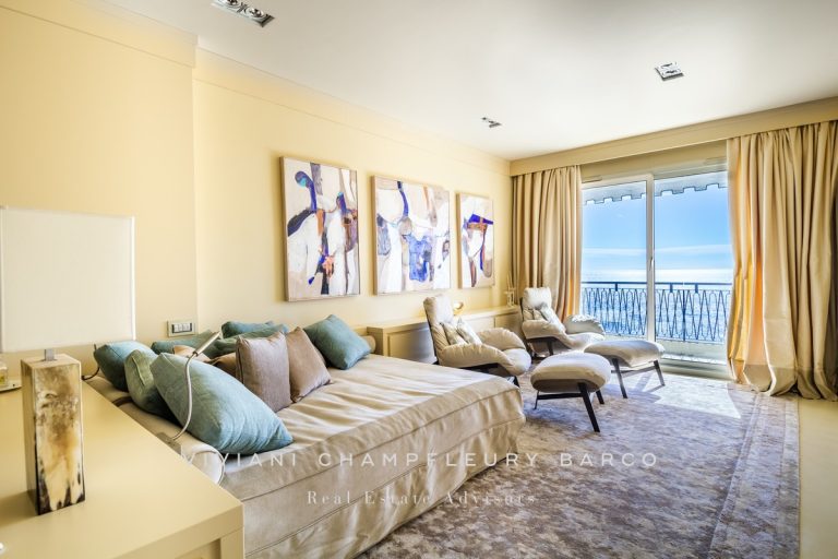Central Sea-View Apartment – Monte-CarloPrice upo..