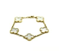 Van Cleef & Arpels Bracelet – Vintage Alhambra

Re..