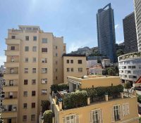 FOR SALE – STUDIO WITH PARKING IN CHÂTEAU AMIRAL
L..