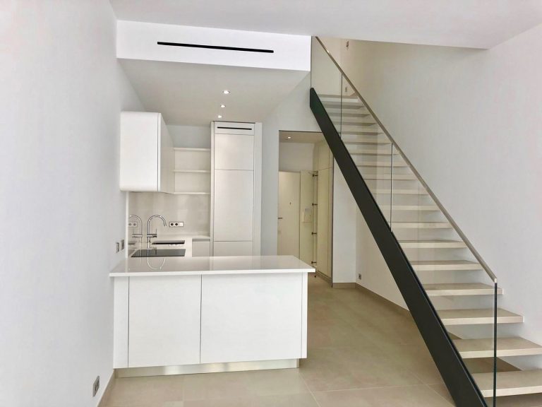 FOR SALE – MODERN DUPLEX IN LA CONDAMINE
Price: €4..