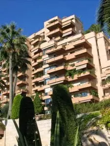 FOR SALE – SAINTE-DÉVOTE – CELLAR ON LOWER LEVEL
P..