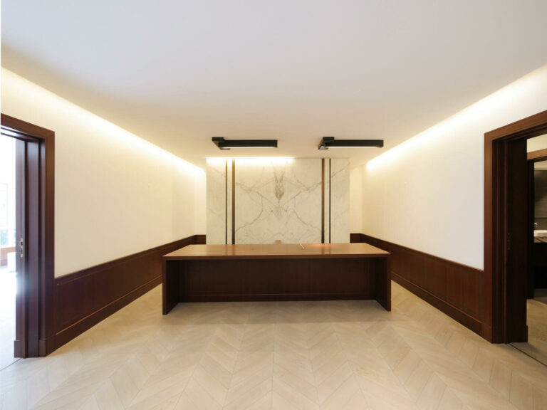 FOR SALE – LARGE HIGH-END OFFICE SPACE | VILLA DEL..