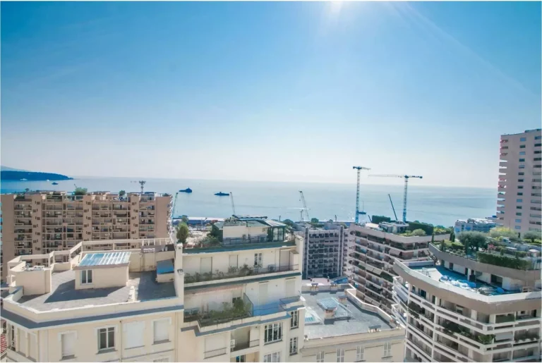 Golden Square – Panoramic View Penthouse in Monte-..