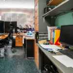 bureau-1727426506
