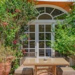 An exceptional estate set in a landscaped park with sea views – Gallery 9