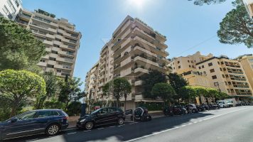 Admiral Castle – Studio with Parking
Location: La ..