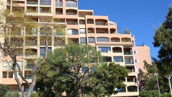 Cellar for Sale – Fontvieille, Le Grand Large
Loca..