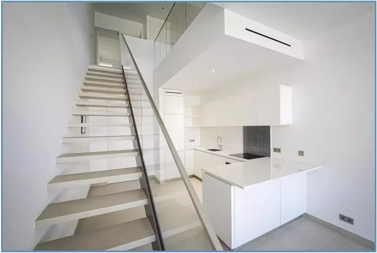 La Condamine – Duplex in Le Stella with Palace Vie..