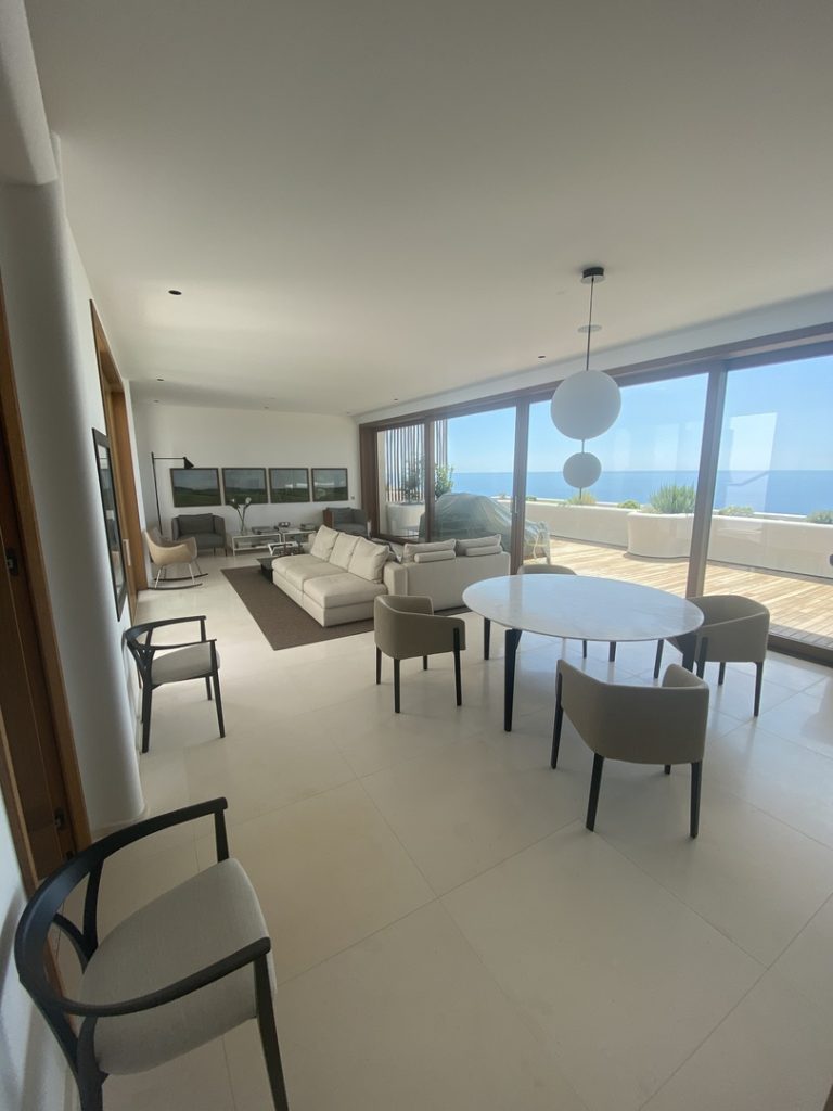 EXCEPTIONAL DUPLEX PENTHOUSE WITH PRIVATE POOL – L..