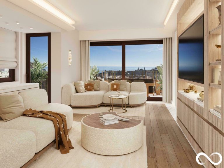 FOR SALE – FULLY RENOVATED 3-BEDROOM APARTMENT – R..