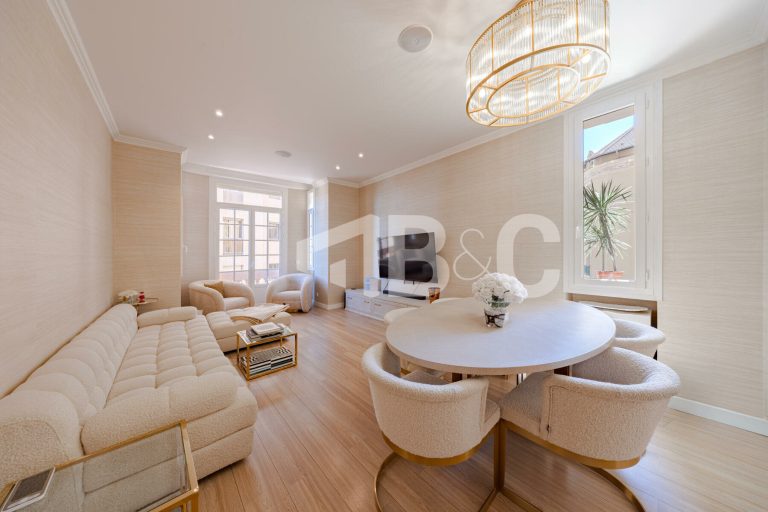 FOR RENT – CHARMING 3-BEDROOM BOURGEOIS APARTMENT ..