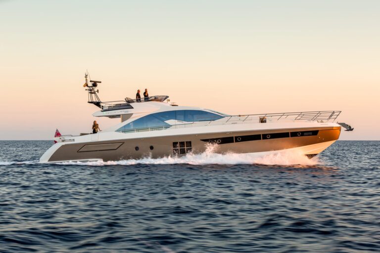 Yacht Charter – M/Y KOMODO
A sleek 23.6m motor yac..
