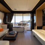 komodo-main-saloon-3