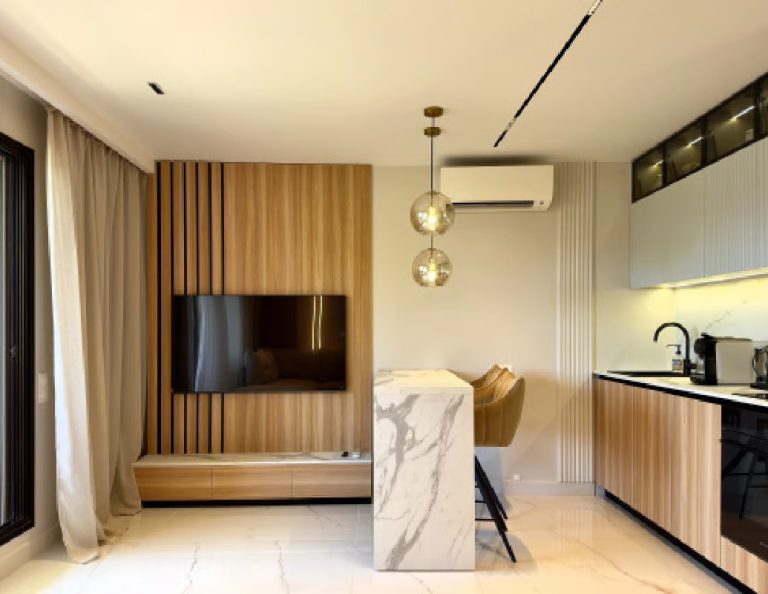 Luxury Apartment Renovation in Monaco

Elevate you..
