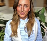 Discreet, Elegant & Multilingual Family Seeking Lo..