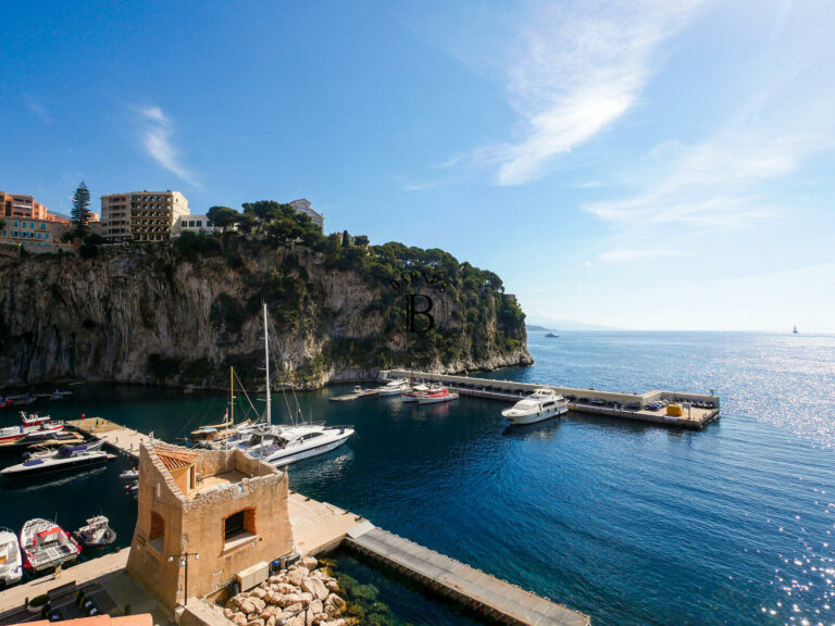 FOR SALE – CONTEMPORARY 1-BEDROOM APARTMENT | SEA ..