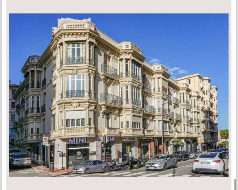 FOR SALE – FULLY RENOVATED 3-BEDROOM APARTMENT NEA..