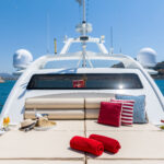 rebecca-v-deck-3