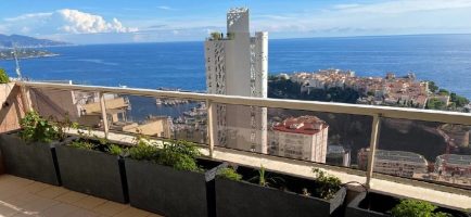 FOR SALE – COMBINED 5-BEDROOM PROPERTY WITH PANORA..