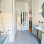 salle-de-bains-bis-moanco-ville-1752243578