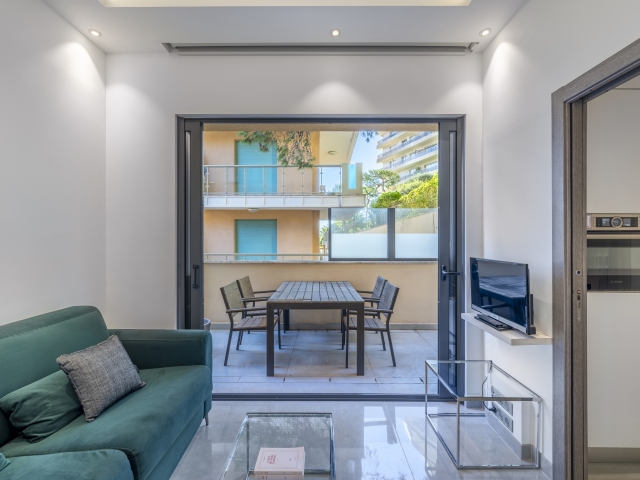STUDIO FOR RENT – LE BETTINA
Jardin Exotique, Mona..