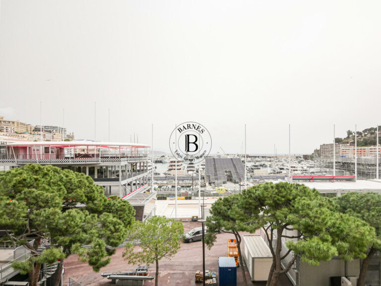 FOR SALE – RENOVATED 1-BEDROOM APARTMENT WITH SEA ..