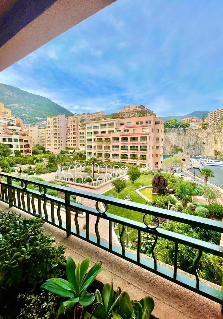 RENOVATED 2/3-ROOM APARTMENT – GRAND LARGE, FONTVI..